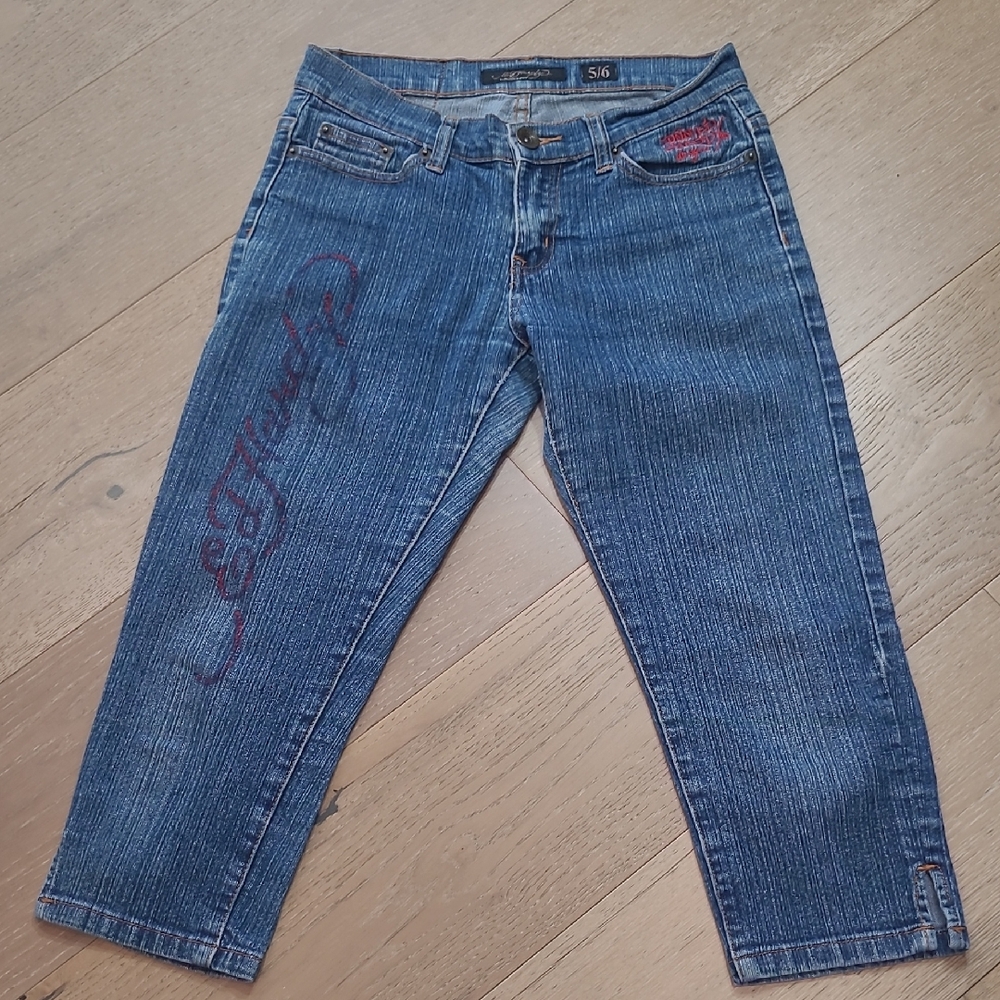 Vintage Ed Hardy Denim Capri Women's sz 5/6 Embroidered Low Rise Denim